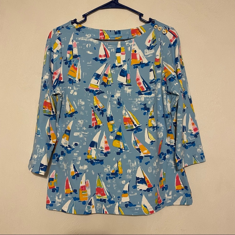 J. McLaughlin Wavesong Top Open Sails Sailboat Print Catalina Cloth 3/4 Sleeve